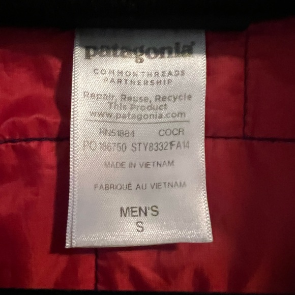 Men’s Patagonia Jacket - Picture 9 of 9